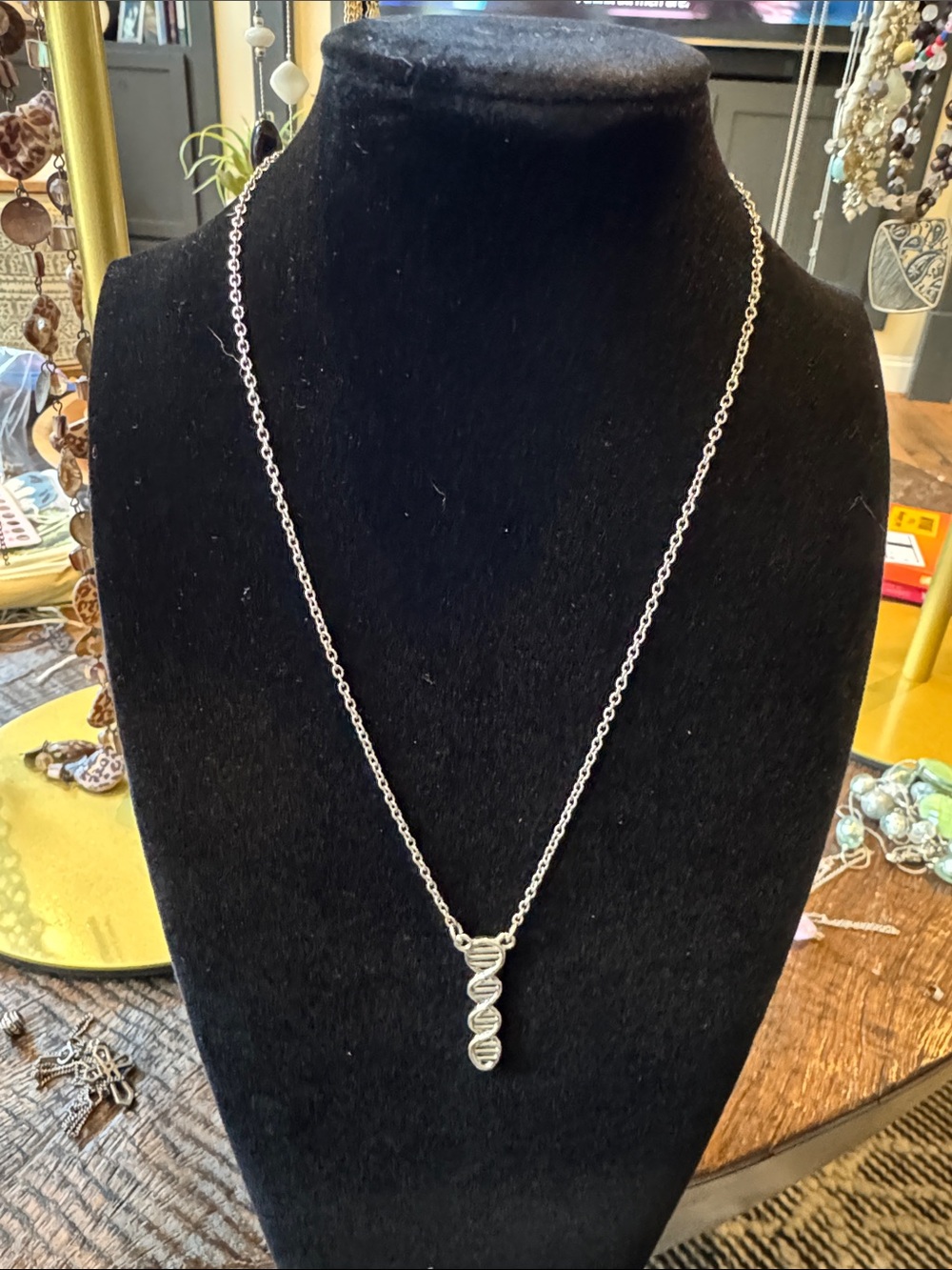 Silver DNA Pendant Necklace - Silver